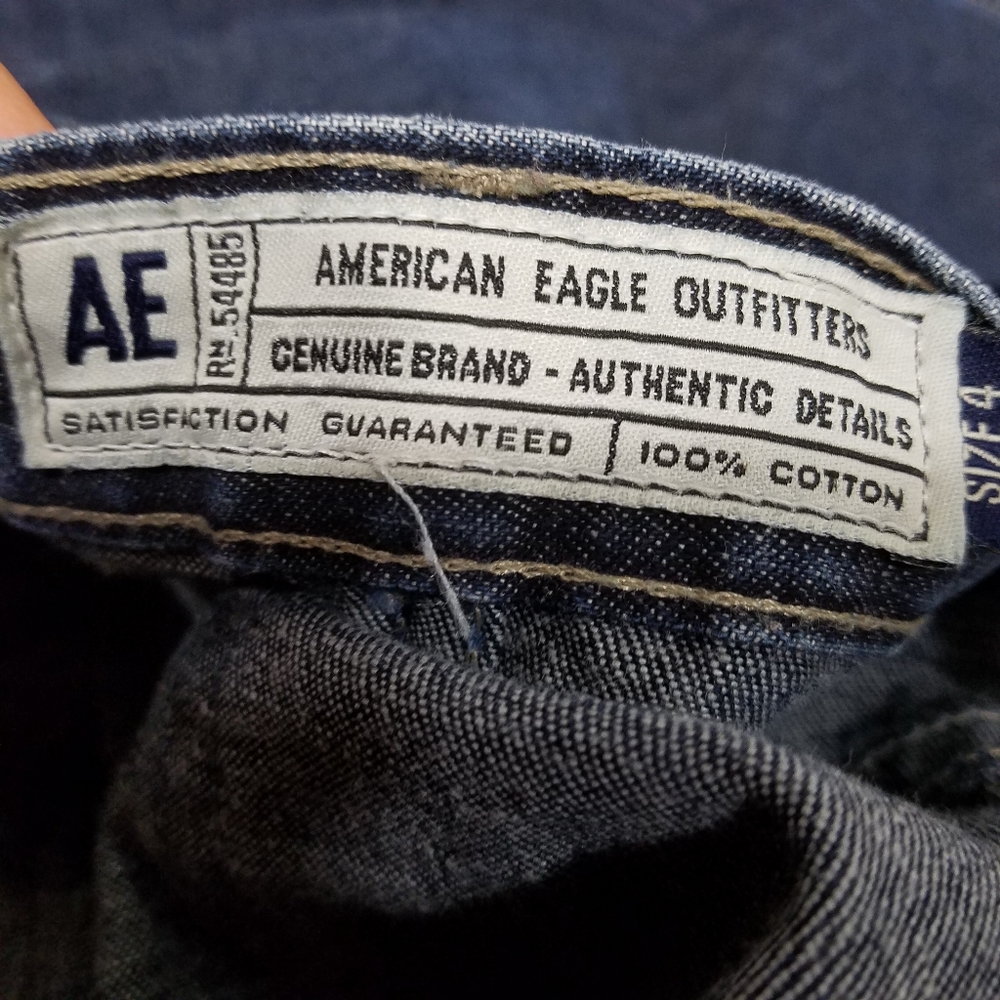 American eagle Outfitters Jeans Size 4.
Waist app - Picture 9 of 9